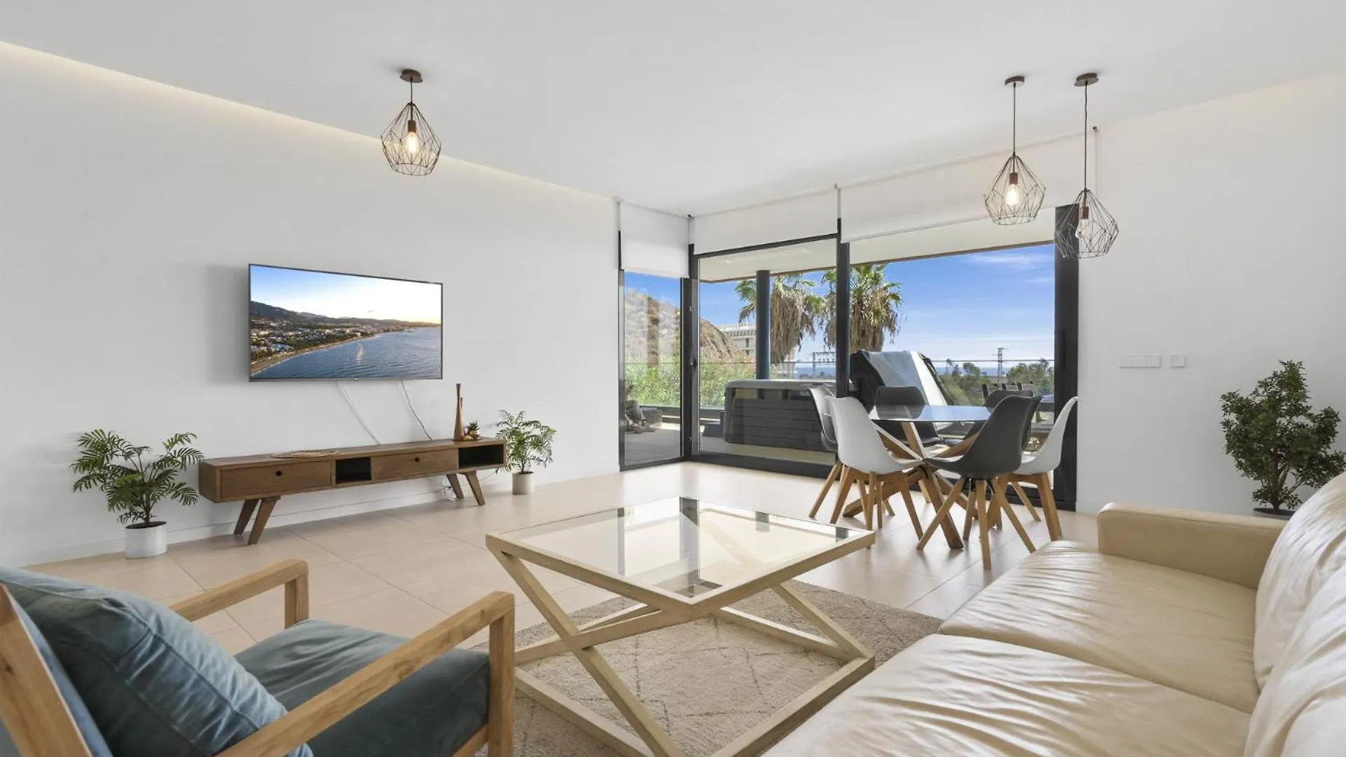 Vivi Homes - Boa Pool, Jacuzzi, Terrace & Sea View Fuengirola