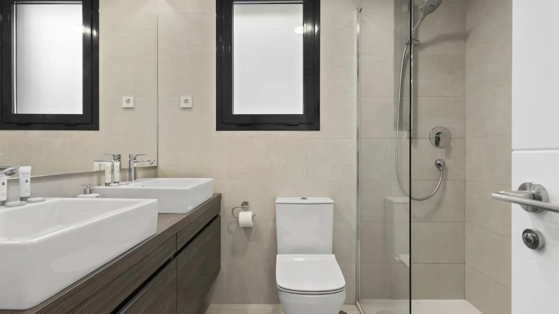 Vivi Homes - Boa Pool, Jacuzzi, Terrace & Sea View Fuengirola