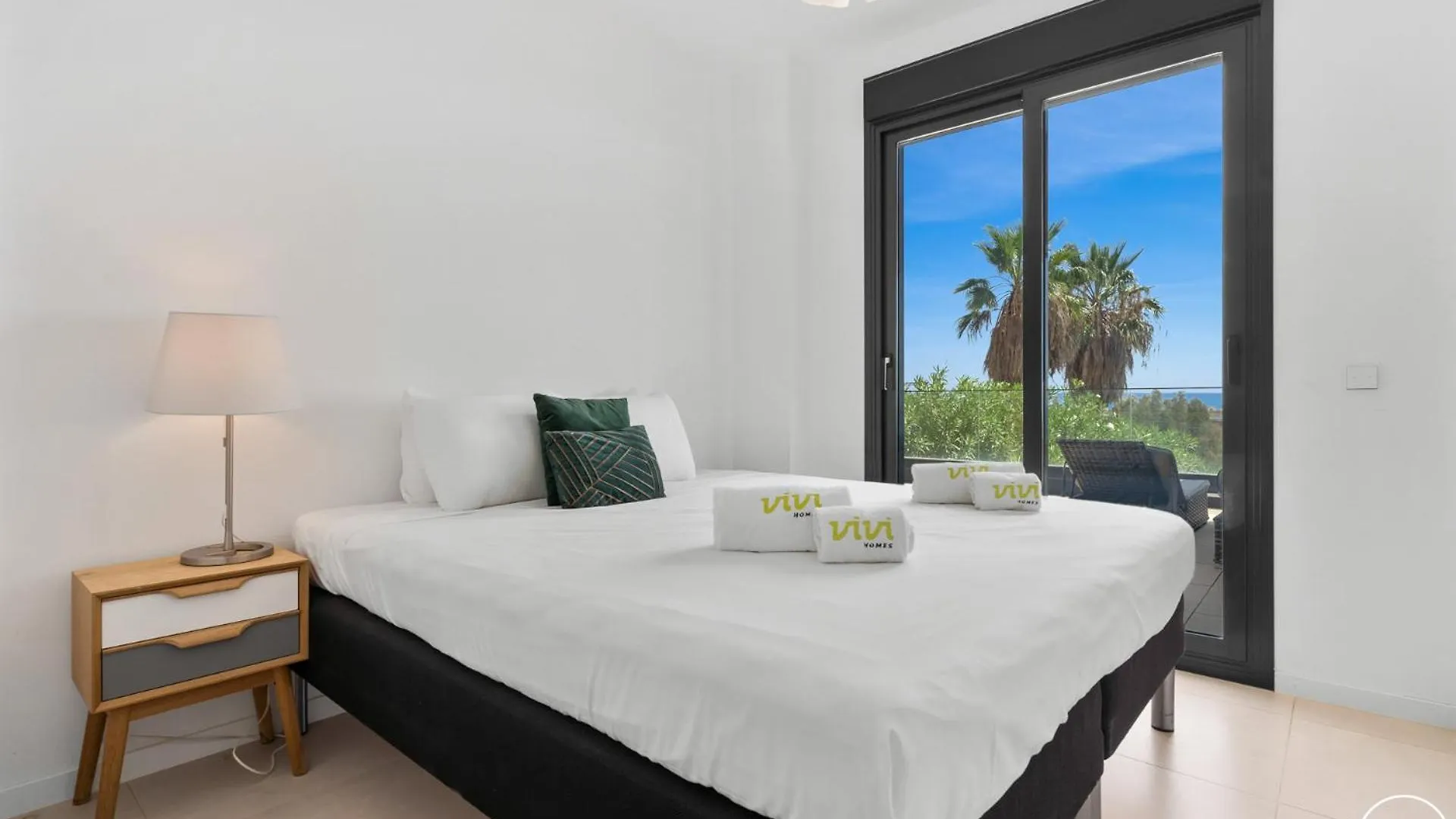 Apartment Vivi Homes - Boa Pool, Jacuzzi, Terrace & Sea View Fuengirola